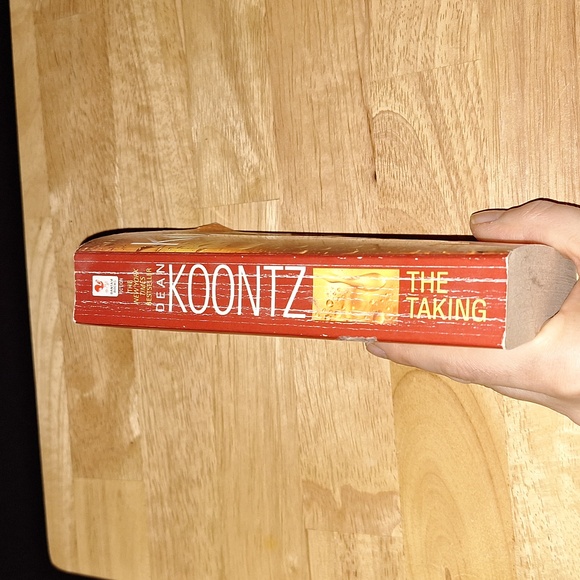 Dean Koontz The Taking Paperback Book - Picture 5 of 5